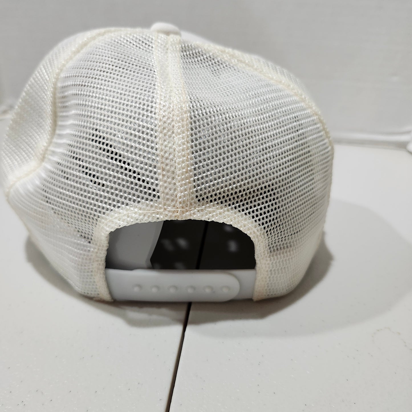 Vintage Sony Hat Cap Snap Back Mens One Size White Trucker 25 Years USA 80s