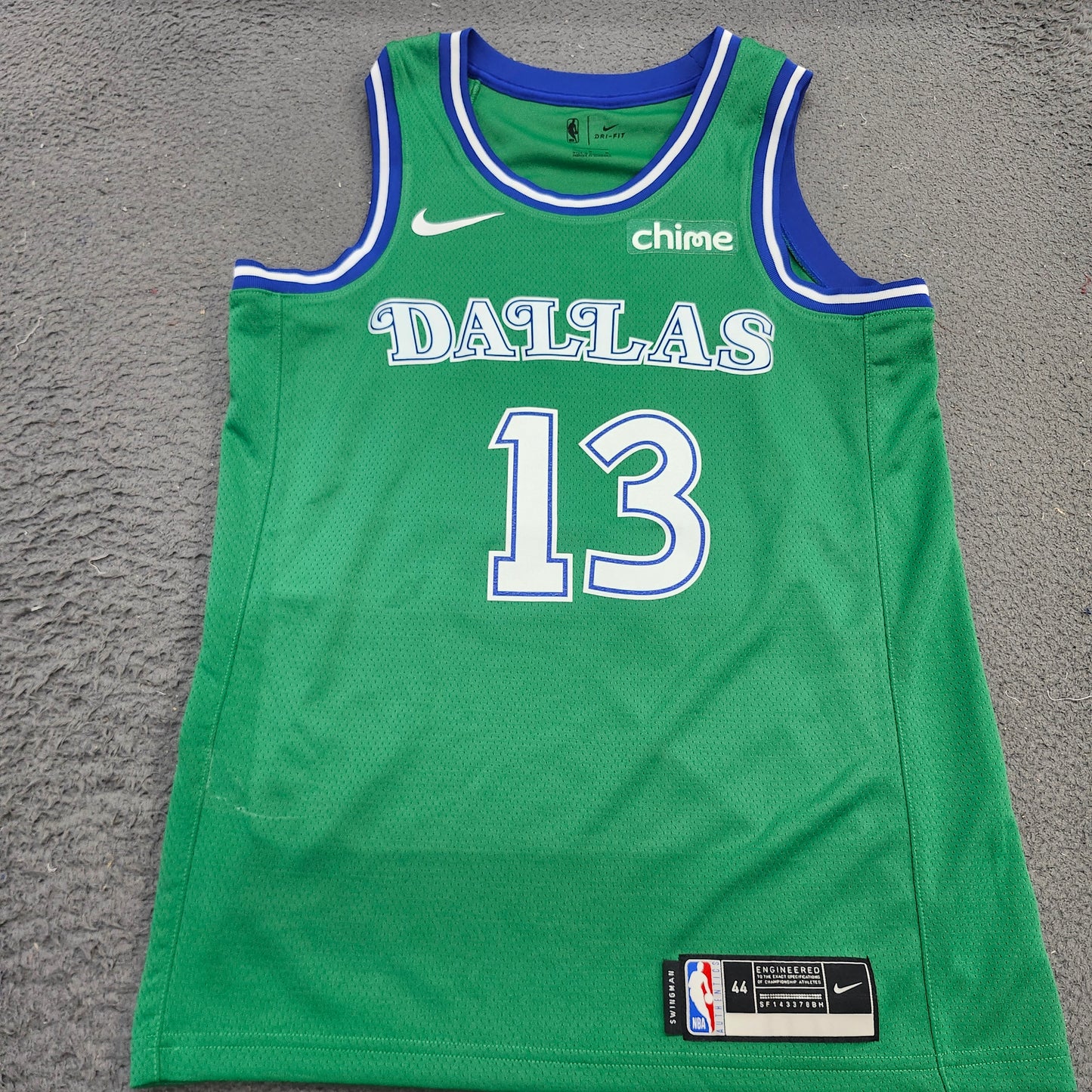 Dallas Mavericks Jalen Brunson 13 Nike Swingman Jersey Green Mens Size 44 Medium
