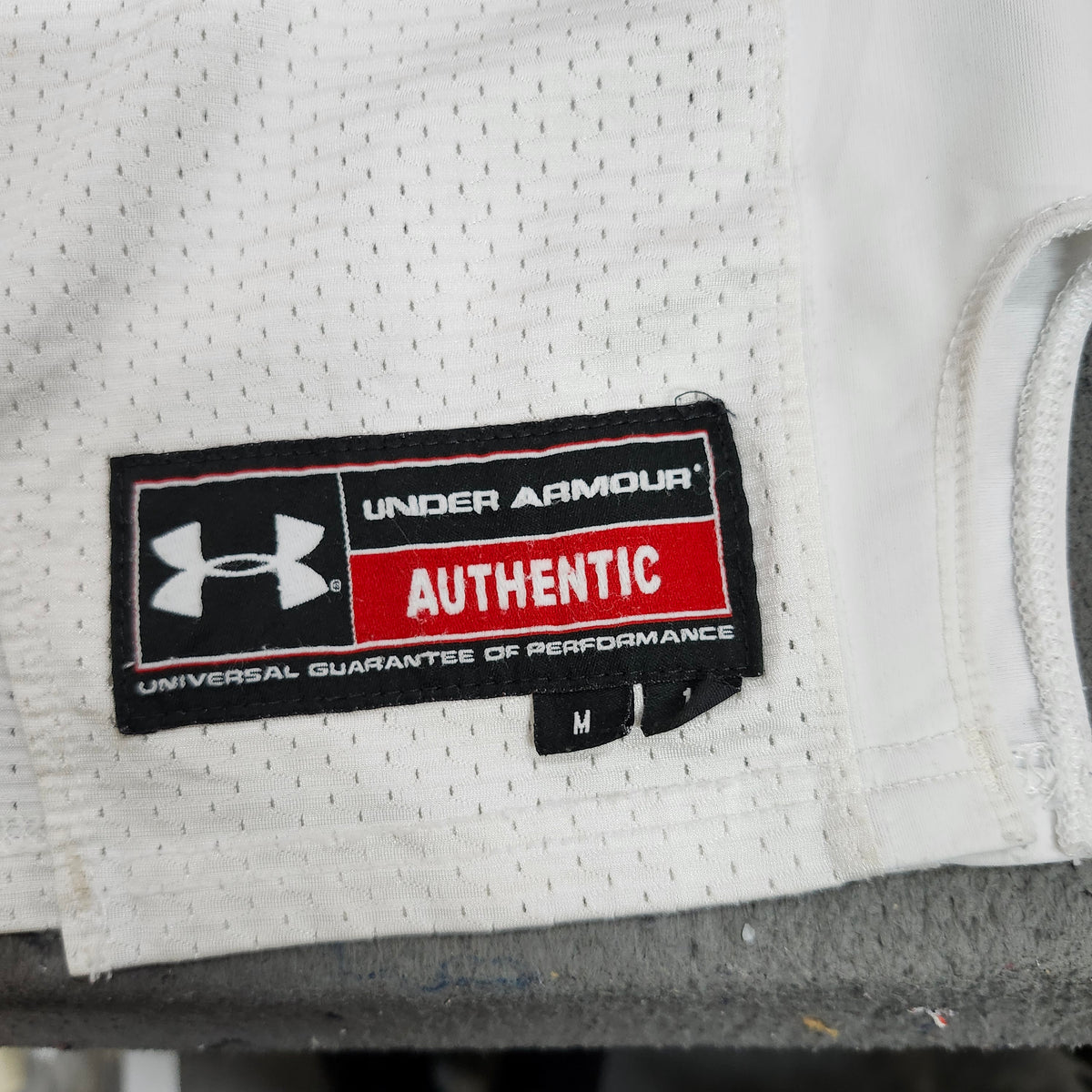 Under Armour Authentic Jersey Shirt Mens Medium White Lions 2 Football Mesh